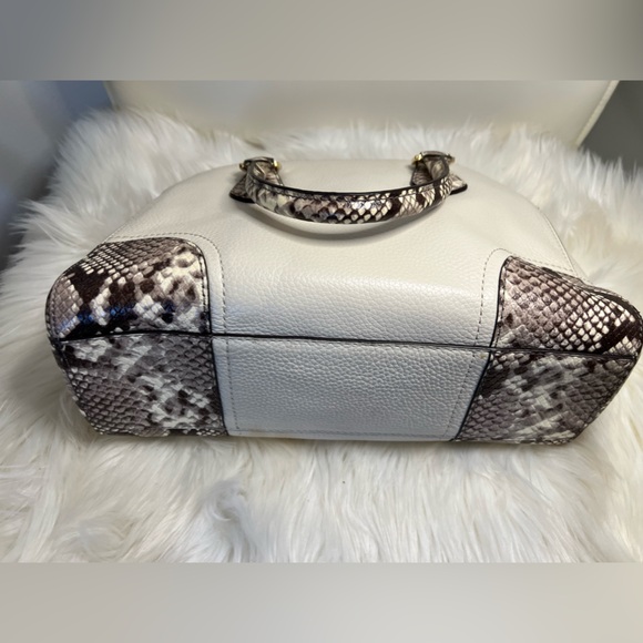 Top Handle Bag - Picture 13 of 15